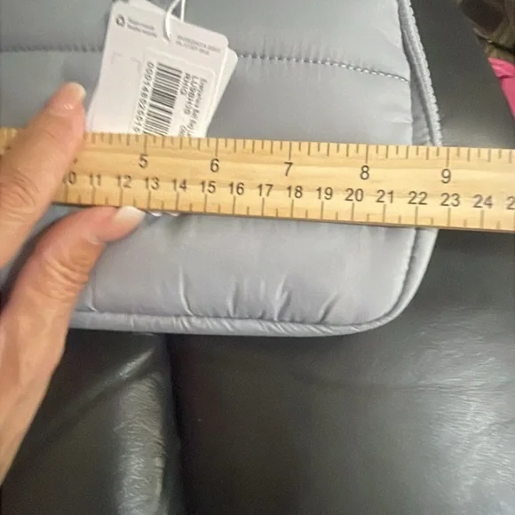 Lululemon Athletica Light Gray Pouch 9” X 6” large - Picture 10 of 12